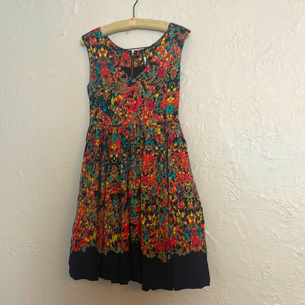 Plenty by Tracy Reese multi color v neck dress